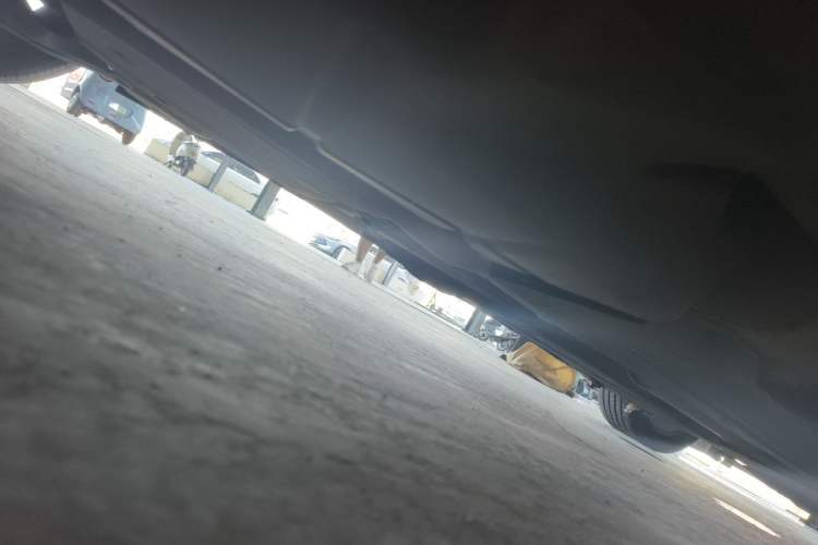 Used Ford Mondeo 2013 2.0L GTDi 200 Luxury Model Chassis Rear Right