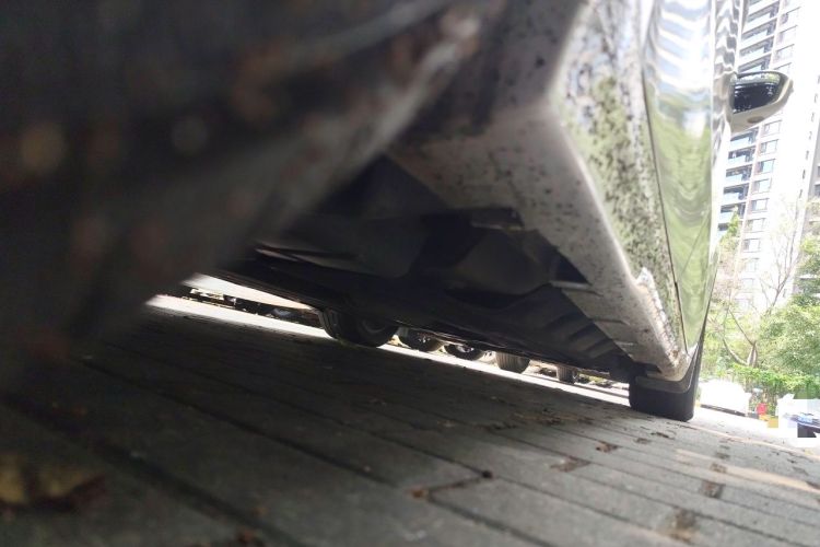 Used Ford Mondeo 2013 2.0L GTDi 200 Luxury Model Chassis Rear Right