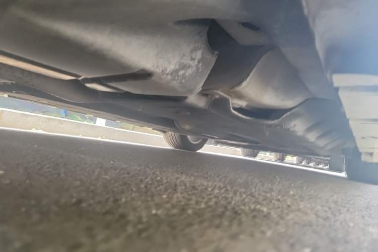 Used Ford Mondeo 2013 2.0L GTDi 200 Fashion Edition Chassis Rear Right