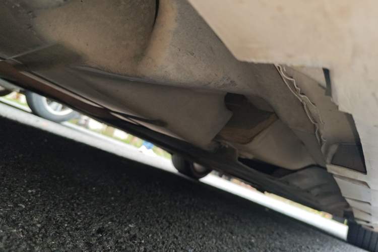 Used Ford Mondeo 2013 2.0L GTDi 200 Fashion Edition Chassis Rear Right
