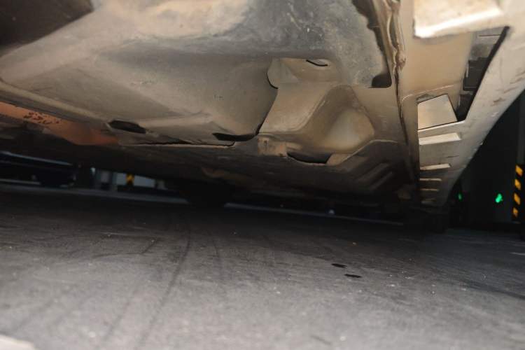 Used Ford Mondeo 2013 2.0L GTDi240 Flagship Edition Chassis Rear Right