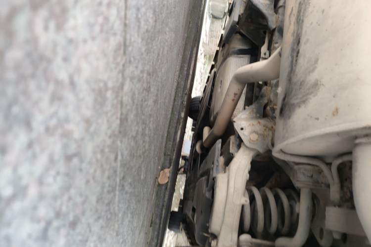 Used Ford Mondeo 2013 2.0L GTDi 200 Fashion Edition Chassis Rear Right
