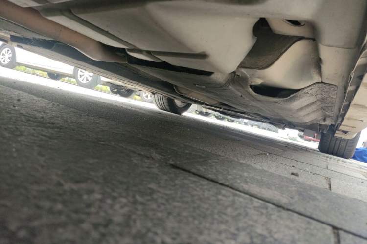Used Ford Mondeo 2013 2.0L GTDi 200 Fashion Edition Chassis Rear Right
