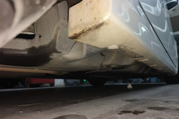 Used Ford Mondeo 2013 2.0L GTDi 200 Luxury Model Chassis Rear Right