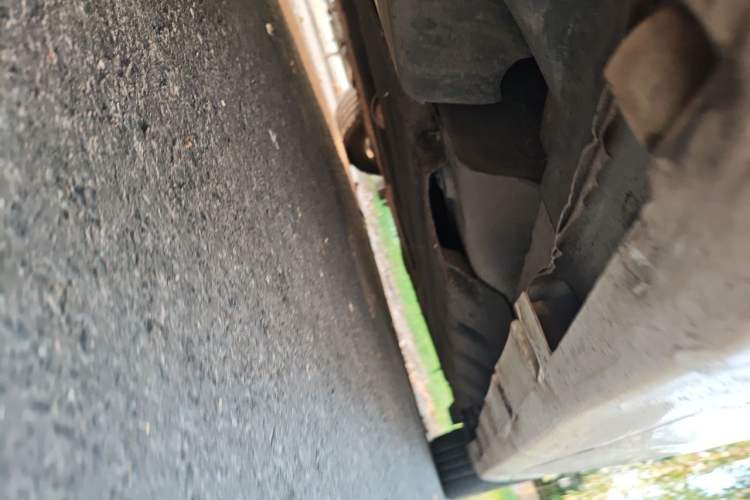 Used Ford Mondeo 2013 2.0L GTDi 200 Fashion Edition Chassis Rear Right