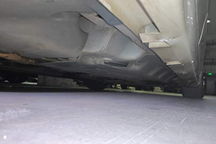 Used Ford Mondeo 2013 2.0L GTDi 200 Luxury Model Chassis Rear Right