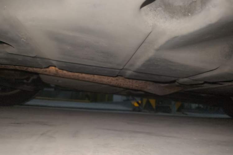 Used Ford Mondeo 2013 2.0L GTDi 200 Luxury Model Chassis Rear Right