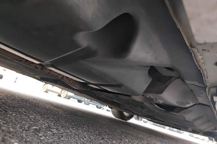 Used Ford Mondeo 2013 2.0L GTDi 200 Fashion Edition Chassis Rear Right