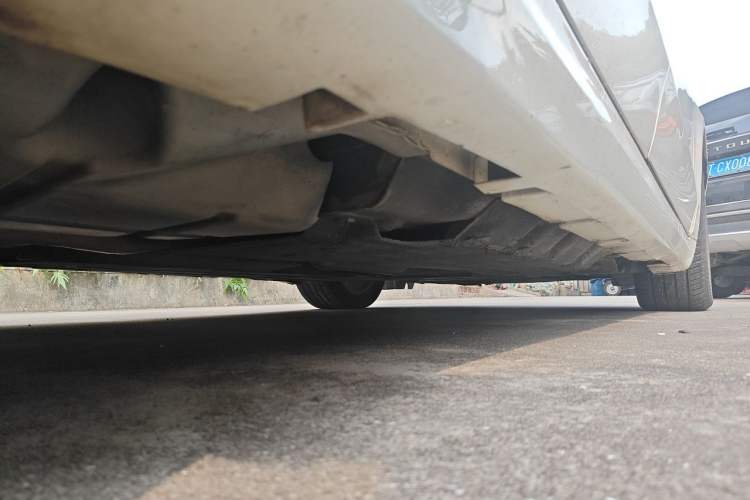 Used Ford Mondeo 2013 2.0L GTDi 200 Fashion Edition Chassis Rear Right