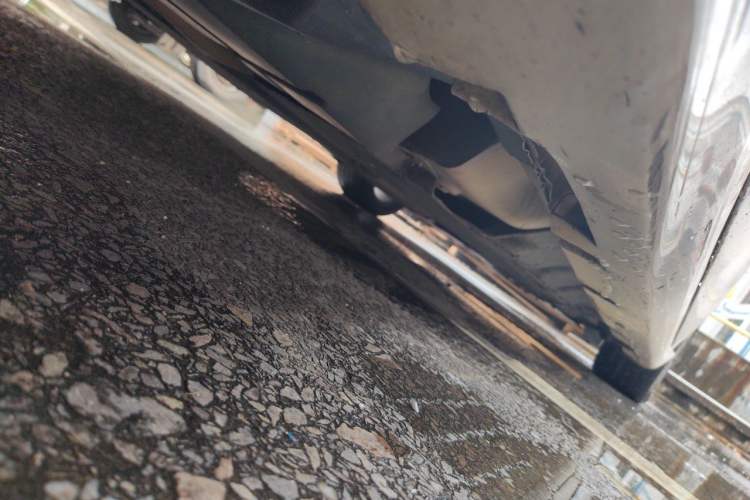 Used Ford Mondeo 2013 2.0L GTDi240 Luxury Sport Model Chassis Rear Right