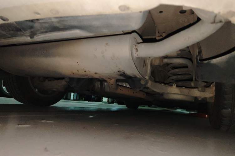Used Ford Mondeo 2013 2.0L GTDi 200 Fashion Edition Chassis Rear Right