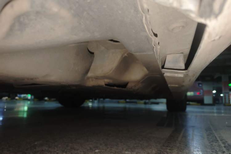 Used Ford Mondeo 2013 2.0L GTDi240 Ultimate Edition Chassis Rear Right