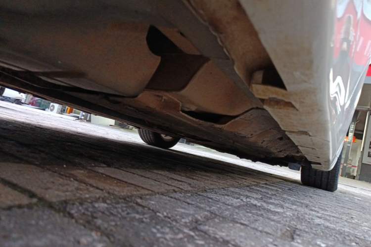Used Ford Mondeo 2013 2.0L GTDi 200 Fashion Edition Chassis Rear Right