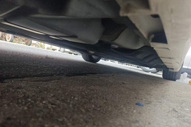 Used Ford Mondeo 2013 2.0L GTDi 200 Fashion Edition Chassis Rear Right