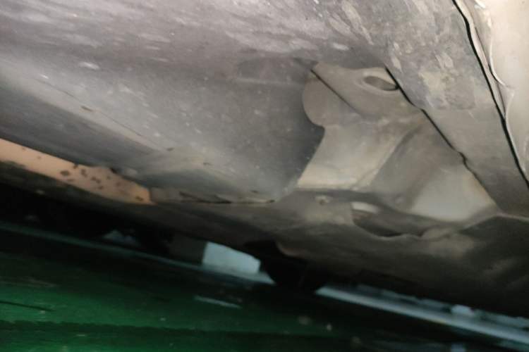 Used Ford Mondeo 2013 2.0L GTDi 200 Luxury Model Chassis Rear Right