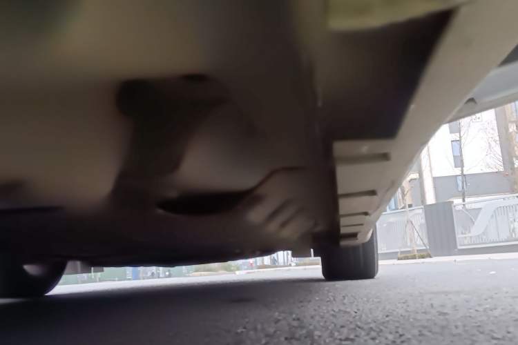 Used Ford Mondeo 2013 2.0L GTDi 200 Luxury Model Chassis Rear Right