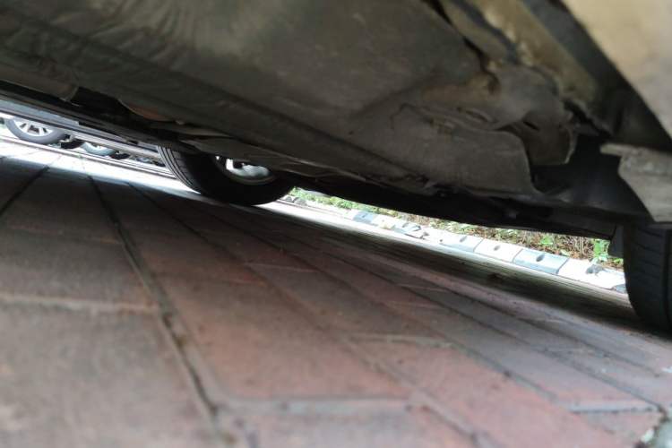 Used Ford Mondeo 2013 2.0L GTDi 200 Fashion Edition Chassis Rear Right