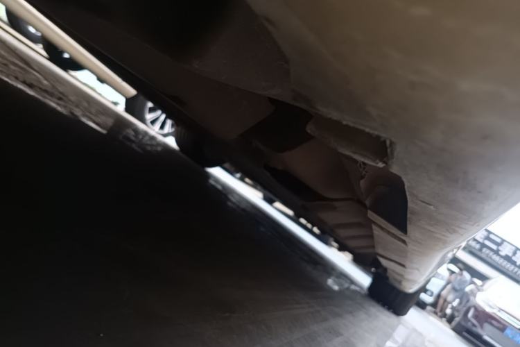 Used Ford Mondeo 2013 2.0L GTDi 200 Luxury Model Chassis Rear Right