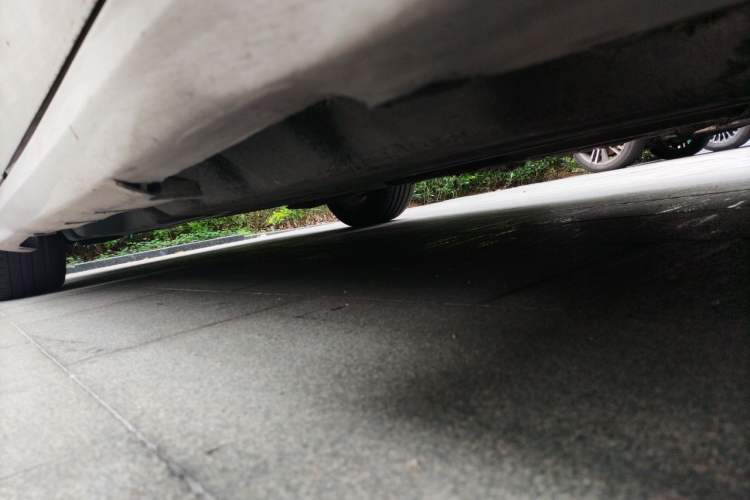 Used Ford Mondeo 2013 2.0L GTDi 200 Luxury Model Chassis Rear Right