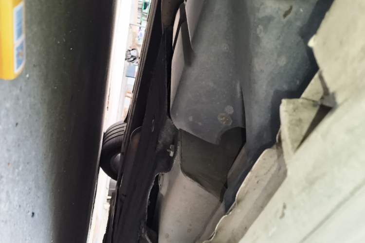 Used Ford Mondeo 2013 2.0L GTDi 200 Fashion Edition Chassis Rear Right