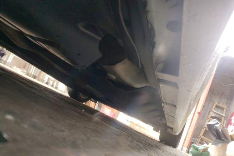 Used Ford Mondeo 2013 2.0L GTDi 200 Fashion Edition Chassis Rear Right