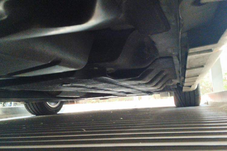 Used Ford Mondeo 2013 2.0L GTDi 200 Luxury Model Chassis Rear Right