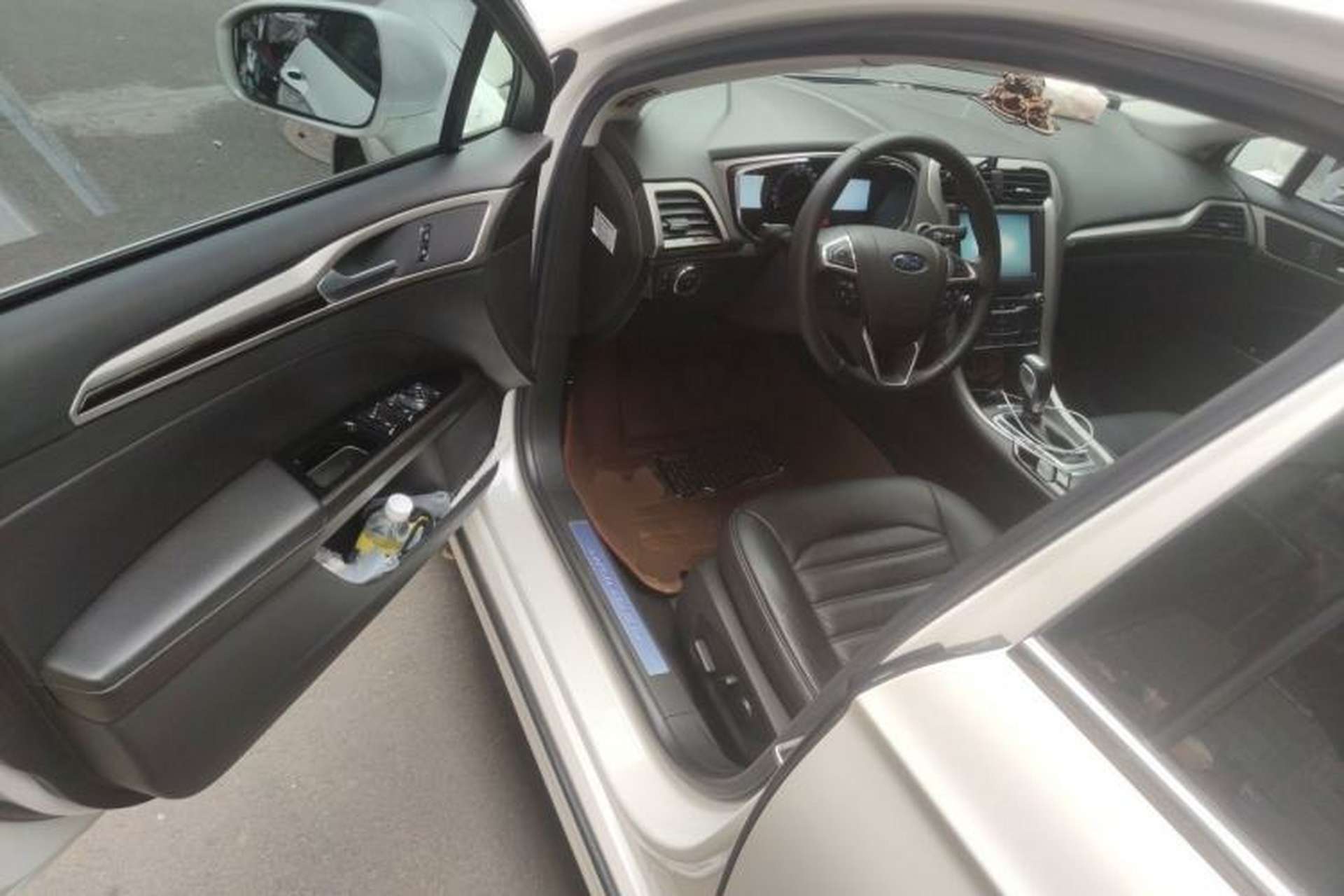 Used Ford Mondeo 2013 2.0L GTDi 200 Luxury Model Driver Seat