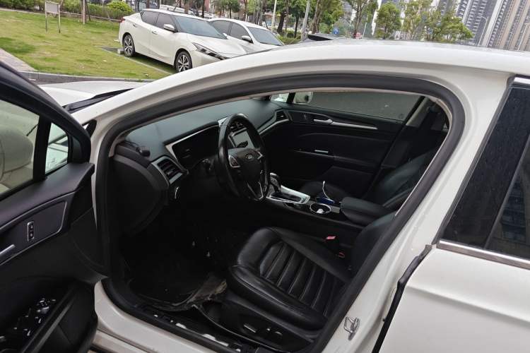 Used Ford Mondeo 2013 1.5L GTDi180 Fashion Edition Driver Seat