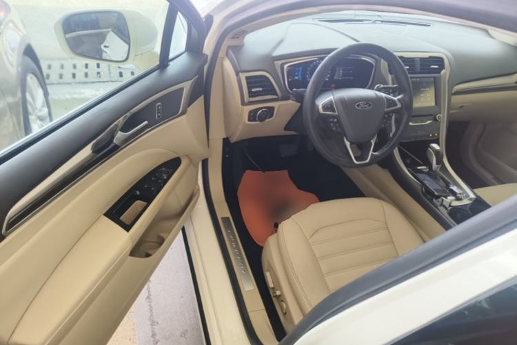 Used Ford Mondeo 2013 2.0L GTDi 200 Luxury Model Driver Seat