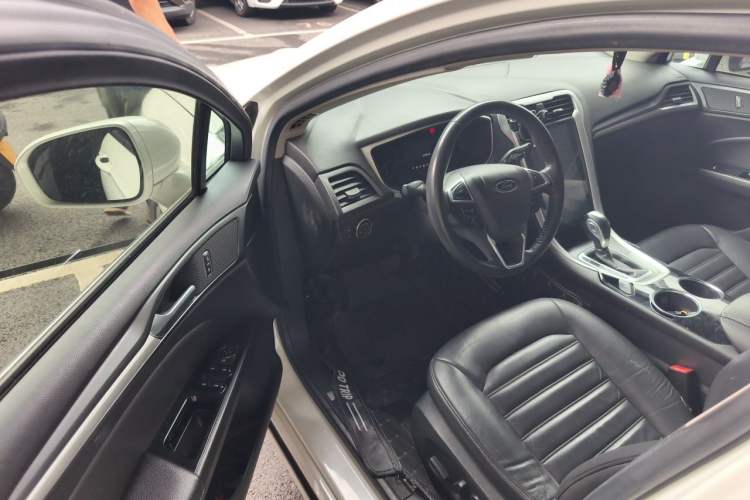 Used Ford Mondeo 2013 1.5L GTDi180 Fashion Edition Driver Seat
