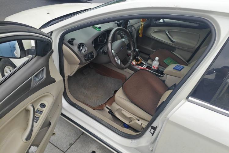Used Ford Mondeo 2013 2.3L Fashion Edition Driver Seat