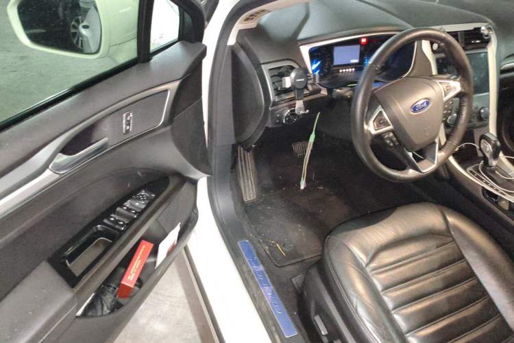 Used Ford Mondeo 2013 1.5L GTDi180 Fashion Edition Driver Seat