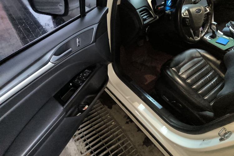 Used Ford Mondeo 2013 1.5L GTDi180 Fashion Edition Driver Seat