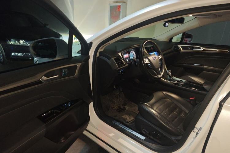 Used Ford Mondeo 2013 2.0L GTDi240 Flagship Edition Driver Seat