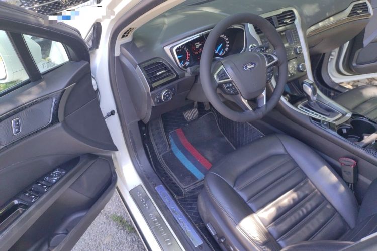 Used Ford Mondeo 2013 2.0L GTDi 200 Fashion Edition Driver Seat