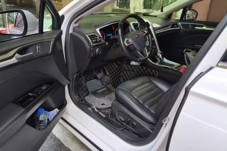 Used Ford Mondeo 2013 1.5L GTDi180 Fashion Edition Driver Seat