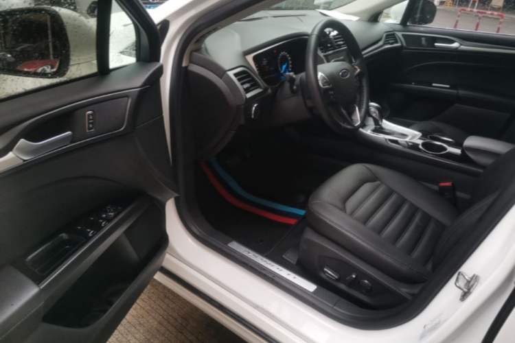 Used Ford Mondeo 2013 1.5L GTDi180 Fashion Edition Driver Seat