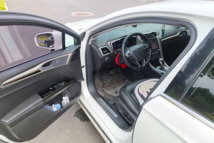 Used Ford Mondeo 2013 2.0L GTDi 200 Luxury Model Driver Seat