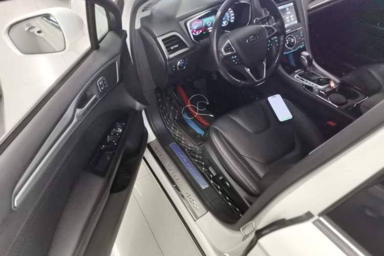 Used Ford Mondeo 2013 2.0L GTDi240 Luxury Sport Model Driver Seat