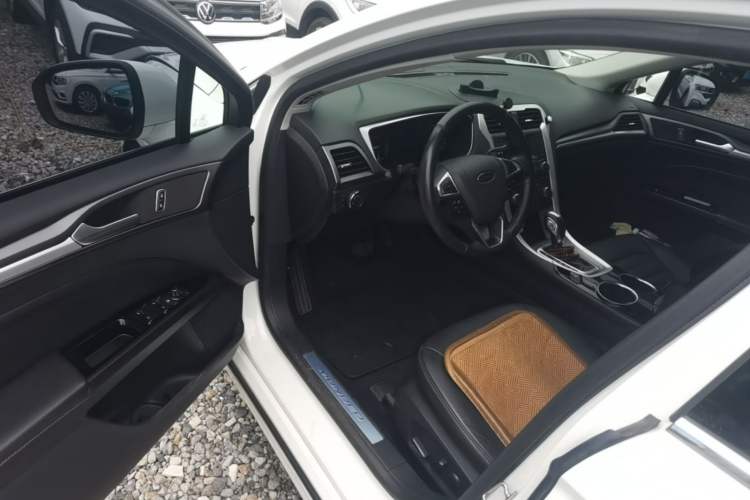Used Ford Mondeo 2013 1.5L GTDi180 Fashion Edition Driver Seat