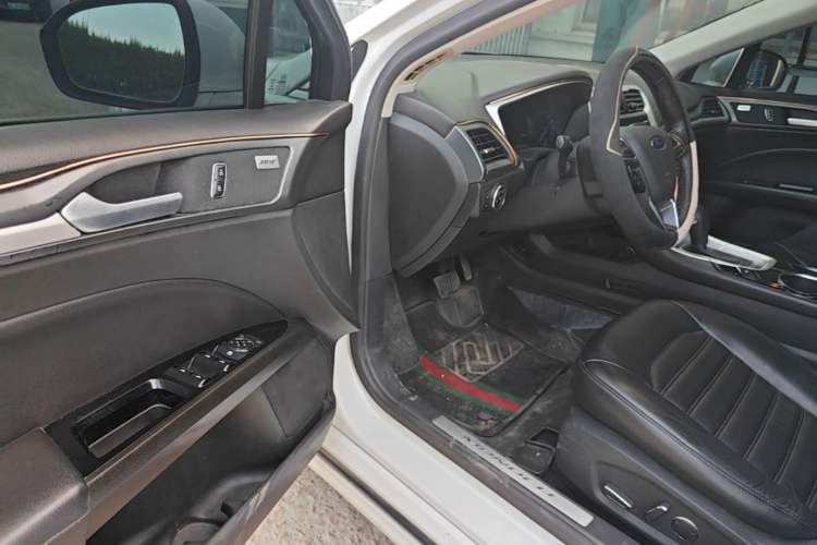 Used Ford Mondeo 2013 1.5L GTDi180 Fashion Edition Driver Seat
