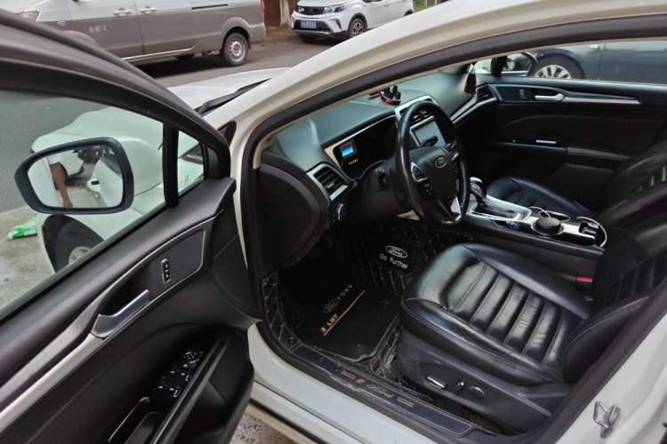 Used Ford Mondeo 2013 1.5L GTDi180 Fashion Edition Driver Seat