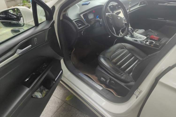 Used Ford Mondeo 2013 1.5L GTDi180 Fashion Edition Driver Seat