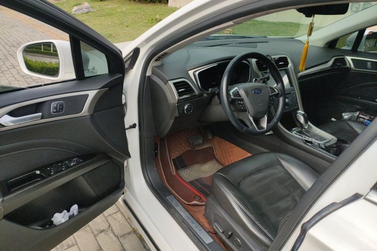 Used Ford Mondeo 2013 2.0L GTDi240 Flagship Edition Driver Seat