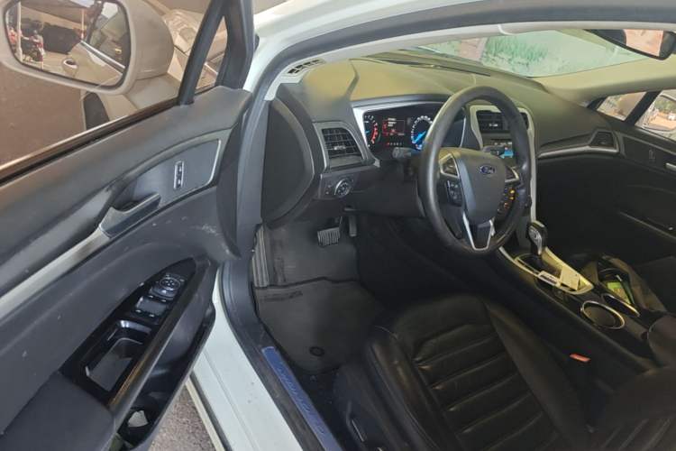 Used Ford Mondeo 2013 1.5L GTDi180 Fashion Edition Driver Seat