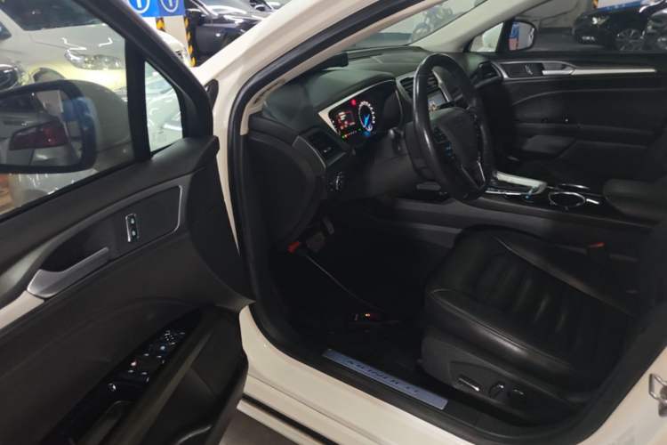 Used Ford Mondeo 2013 1.5L GTDi180 Fashion Edition Driver Seat