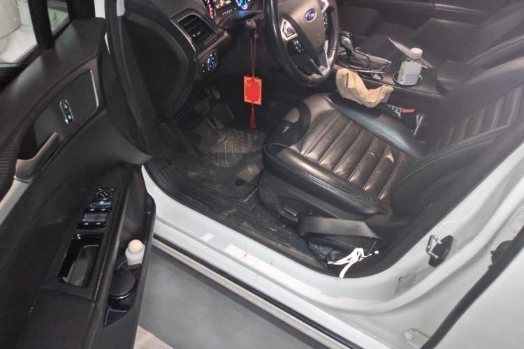 Used Ford Mondeo 2013 1.5L GTDi180 Fashion Edition Driver Seat