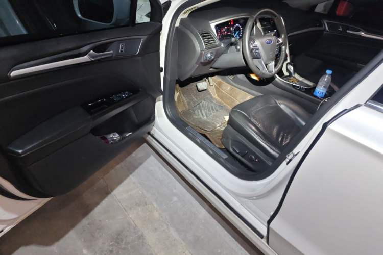 Used Ford Mondeo 2013 1.5L GTDi180 Fashion Edition Driver Seat