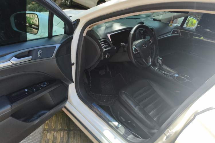Used Ford Mondeo 2013 1.5L GTDi180 Fashion Edition Driver Seat