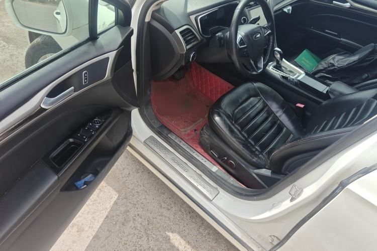 Used Ford Mondeo 2013 2.0L GTDi 200 Luxury Model Driver Seat